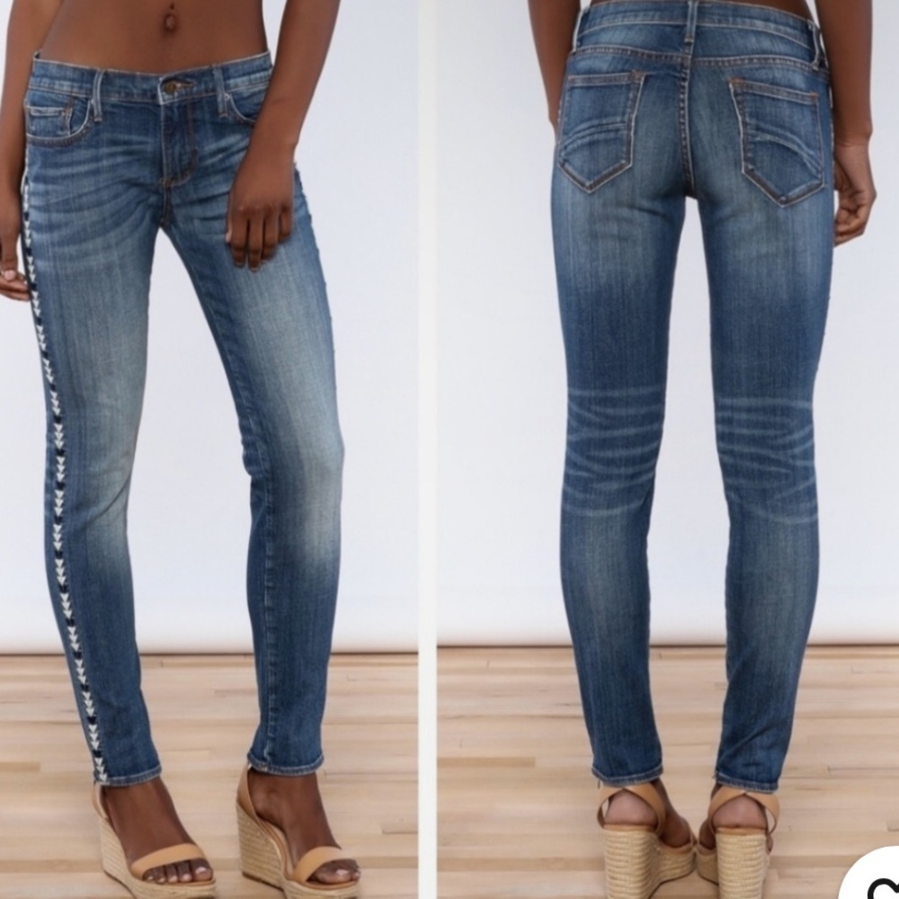 Sundance Driftwood Marilyn side embroidered boho jeans size 27 bohemian